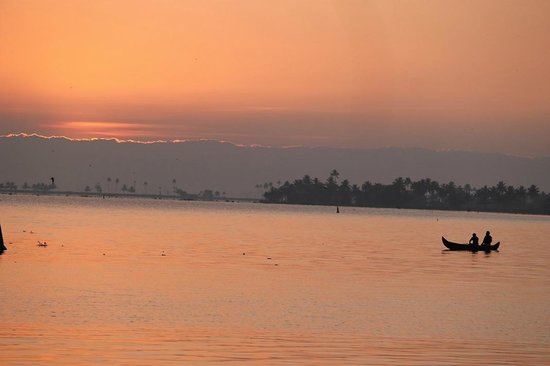 Punnamada Lake, Alappuzha Entry Details
